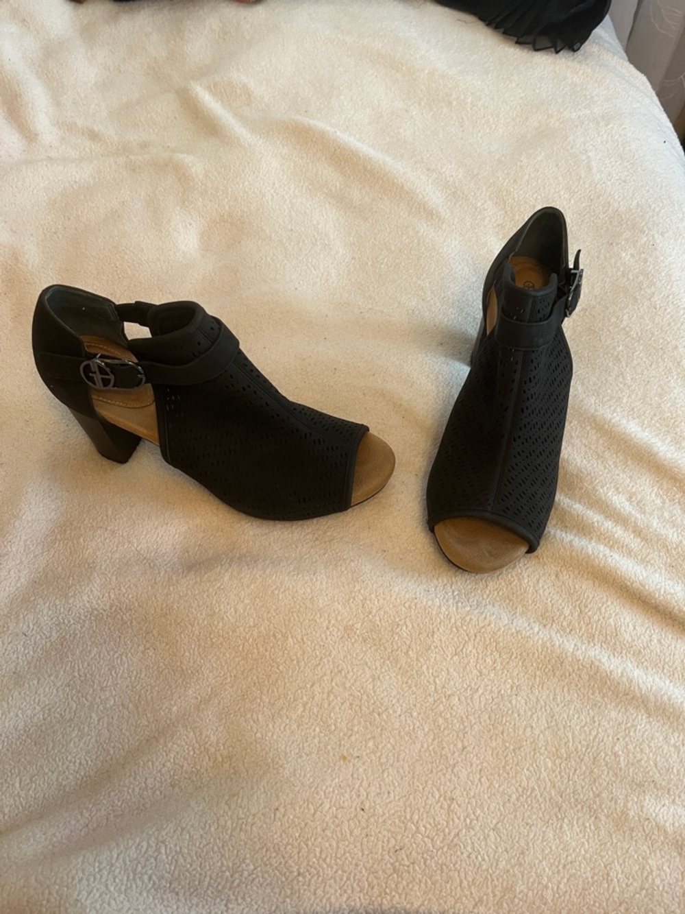 Giani Bernini Black Laser-Cut Peep-Toe Block Heels